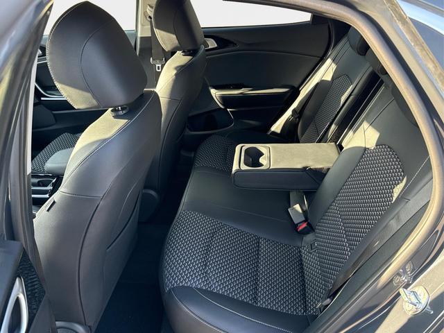 Kia / XCeed / Grau / / / (Vision) SHZ+KAMERA+ACC+NAVI+LED+16 ALU, Beispielbilder, ggf. teilweise mit Sonderausstattung