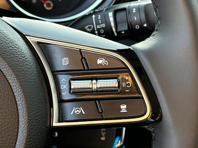 Kia / XCeed / Grau / / / (Vision) SHZ+KAMERA+ACC+NAVI+LED+16 ALU, Beispielbilder, ggf. teilweise mit Sonderausstattung