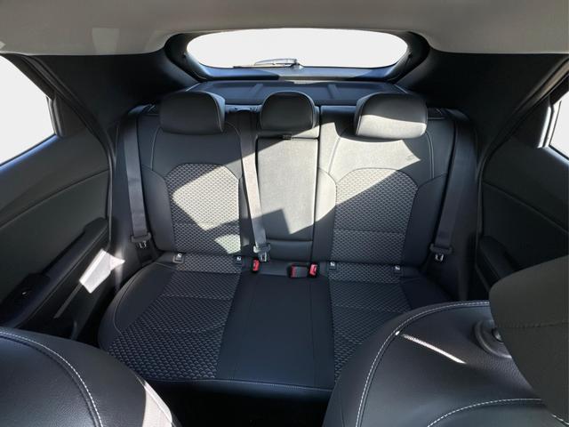 Kia / XCeed / Schwarz / / / (Vision) SHZ+KAMERA+ACC+NAVI+LED+16 ALU, Beispielbilder, ggf. teilweise mit Sonderausstattung