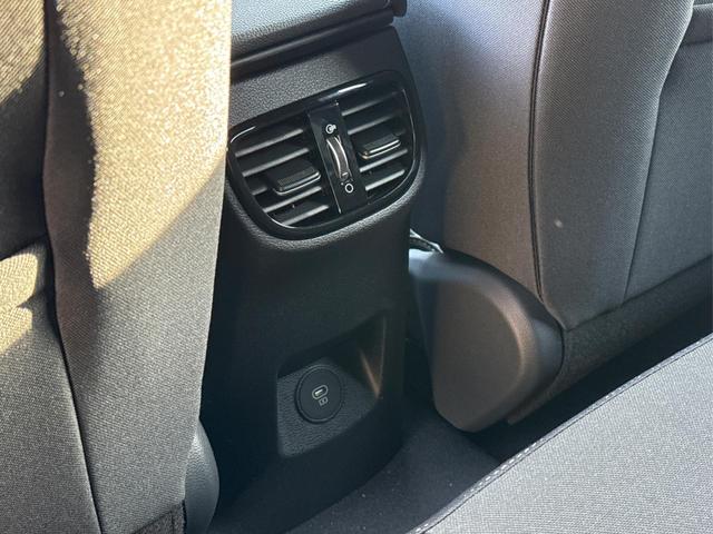 Kia / XCeed / Grau / / / ACC+SHZ+eHK+KAMERA+NAVI+LED+18 ALU, Beispielbilder, ggf. teilweise mit Sonderausstattung