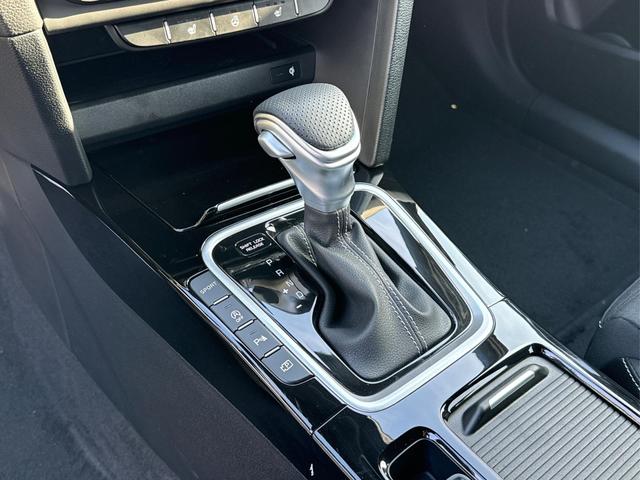 Kia / XCeed / Grau / / / ACC+SHZ+eHK+KAMERA+NAVI+LED+18 ALU, Beispielbilder, ggf. teilweise mit Sonderausstattung