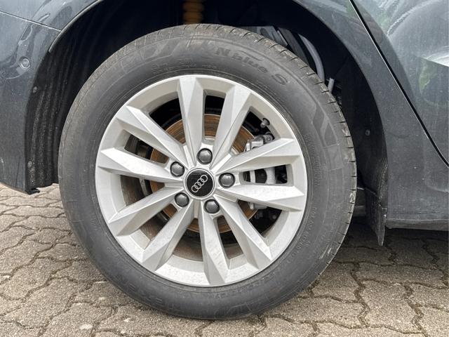 Audi / A3 Sportback / Grau / / / ACC+KAMERA+SHZ+LED+16LM+APP, Beispielbilder