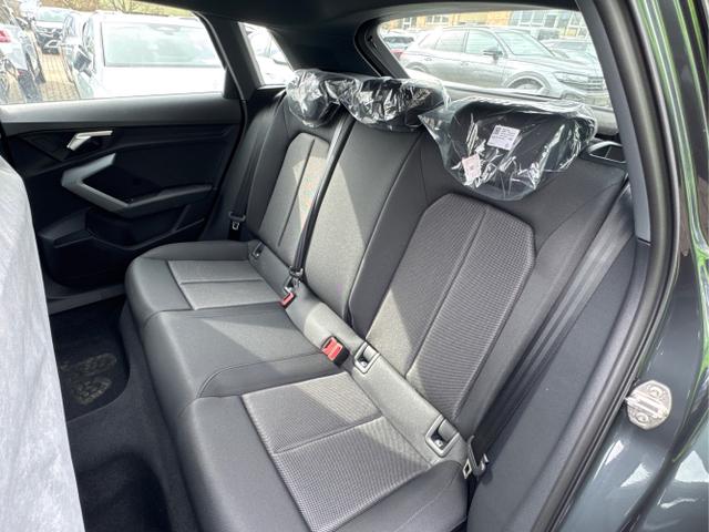 Audi / A3 Sportback / Grau / / / ACC+KAMERA+SHZ+LED+16LM+APP, Beispielbilder