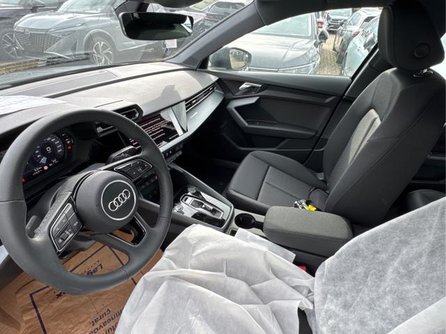 Audi / A3 Sportback / Grau / / / ACC+KAMERA+SHZ+LED+16LM+APP, Beispielbilder