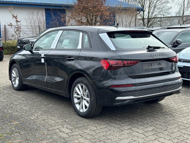 Audi / A3 Sportback / Schwarz / / / ACC+KAMERA+SHZ+LED+16LM+APP, Beispielbilder