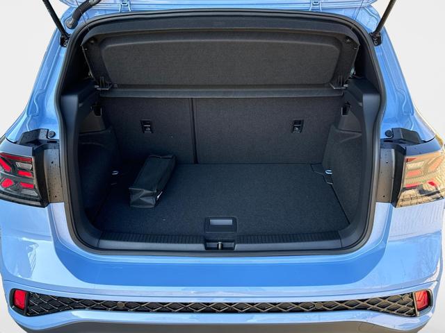 Volkswagen / T-Cross / / / / NAVI+SHZ+MATRIX+ACC+KAMERA+18'' ALU