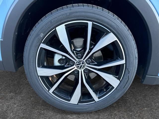 Volkswagen / T-Cross / / / / NAVI+SHZ+MATRIX+ACC+KAMERA+18'' ALU