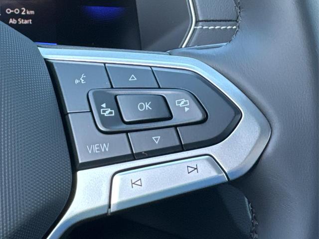 Volkswagen / T-Cross / / / / NAVI+SHZ+MATRIX+ACC+KAMERA+18'' ALU