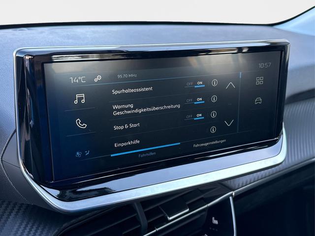 Peugeot / 208 / Grau / / / MAN6+SHZ+LED+PDC+TEMPOMAT