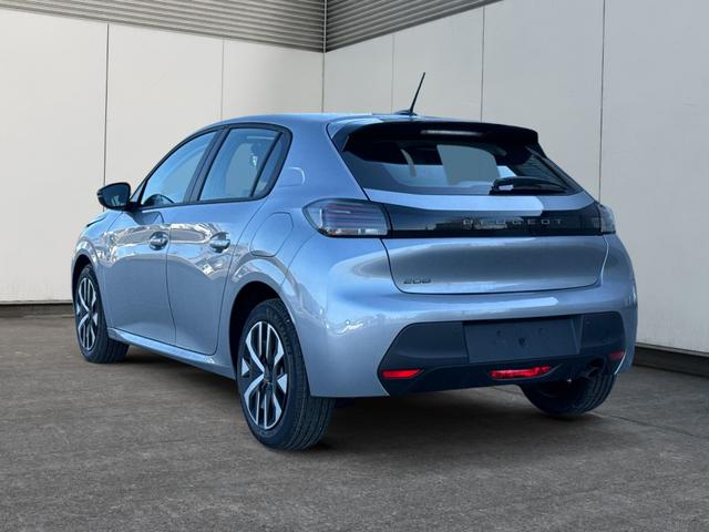 Peugeot / 208 / Grau / / / MAN6+SHZ+LED+PDC+TEMPOMAT