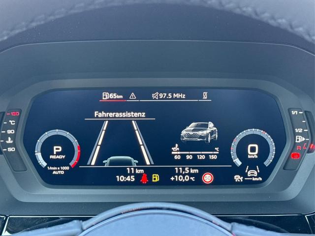 Audi / A3 Sportback / Schwarz / / / ACC+KAMERA+SHZ+LED+16LM+APP