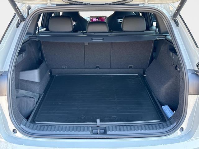 Skoda / Kodiaq / Grau / / / 4x4+AHK+PANO+KAMERA+EL. HECKKL.+PDC+20 LM, Beispielbilder