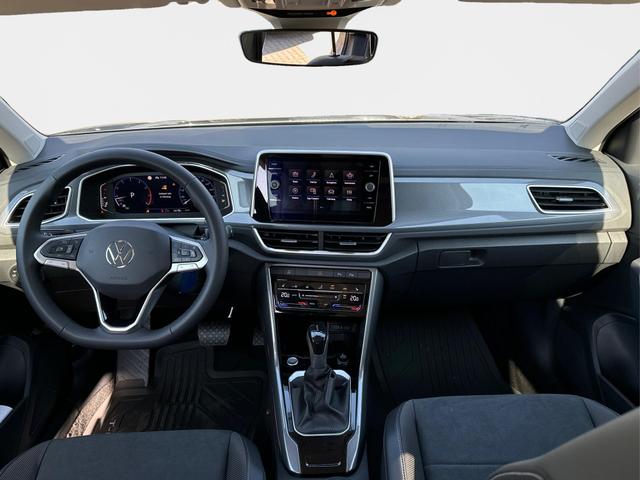 Volkswagen / T-Roc / / / / MATRIX LED+KAMERA+EL.HECKKL.+PDC+SHZ, Beispielbilder, ggf. teilweise mit Sonderausstattung