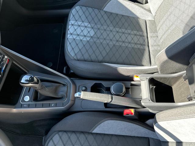 Volkswagen / Taigo / Grau / / / MATRIX-LED+KAMERA+ACC+KLIMA, Beispielbilder