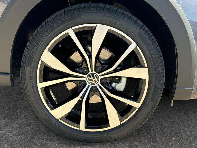 Volkswagen / Taigo / Grau / / / MATRIX-LED+KAMERA+ACC+KLIMA, Beispielbilder