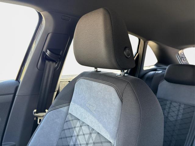 Volkswagen / Taigo / Grau / / / MATRIX-LED+KAMERA+ACC+KLIMA, Beispielbilder