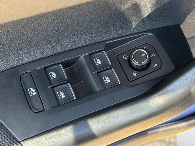 Volkswagen / Taigo / Blau / / / MATRIX-LED+KAMERA+ACC+KLIMA, Beispielbilder