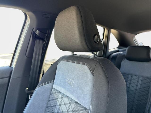 Volkswagen / Taigo / Silber / / / MATRIX-LED+KAMERA+ACC+KLIMA, Beispielbilder