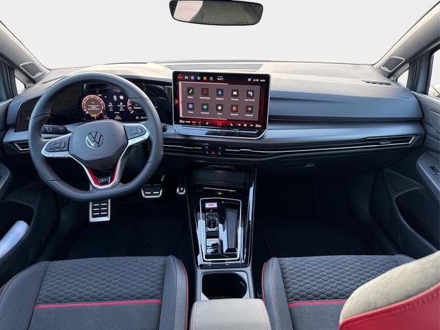 Volkswagen / Golf / Grau / / / PANO+MATRIX+HUD+HARMAN+NAVI+360 KAMERA+19 LM, Beispielbilder