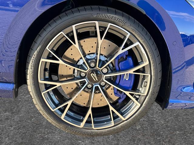 Volkswagen / Golf / / / / 4x4+PANO+MATRIX+HUD+HARMAN+NAVI+360 KAMERA+19 LM, Beispielbilder