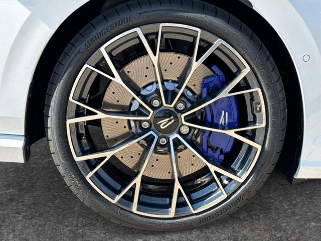 Volkswagen / Golf / Wei&szlig; / / / 4x4+PANO+MATRIX+HUD+HARMAN+NAVI+360 KAMERA+19 LM