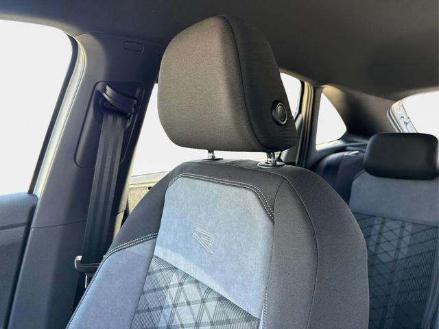 Volkswagen / Taigo / Silber / / / MATRIX-LED+KAMERA+ACC+KLIMA, Beispielbilder, ggf. teilweise mit Sonderausstattung