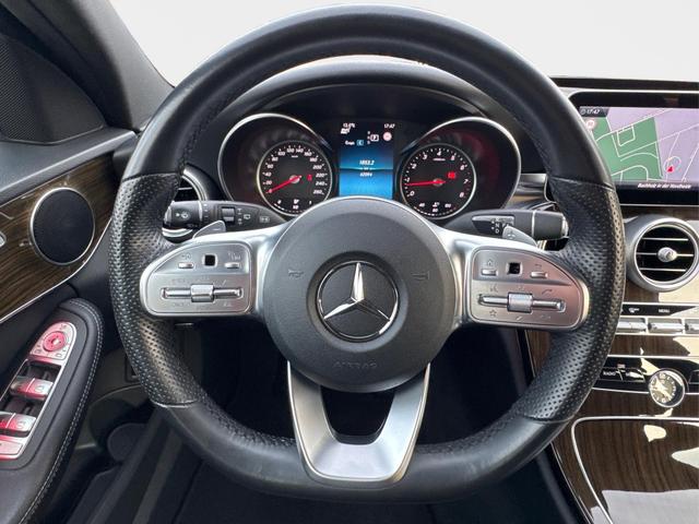 Mercedes-Benz / C-Klasse / Blau / / / C 300 T AMG-Line+LED+NAVI+KAMERA+19AMG-Felgen+el.HECK