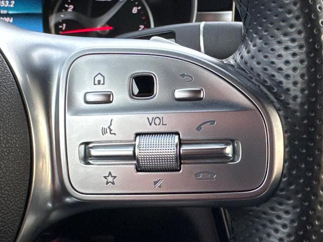 Mercedes-Benz / C-Klasse / Blau / / / C 300 T AMG-Line+LED+NAVI+KAMERA+19AMG-Felgen+el.HECK