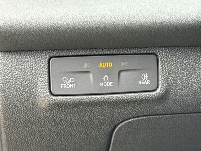  / / / / / , Beispielbilder, ggf. teilweise mit Sonderausstattung