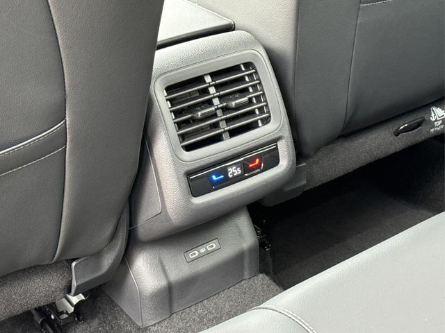  / / / / / , Beispielbilder, ggf. teilweise mit Sonderausstattung