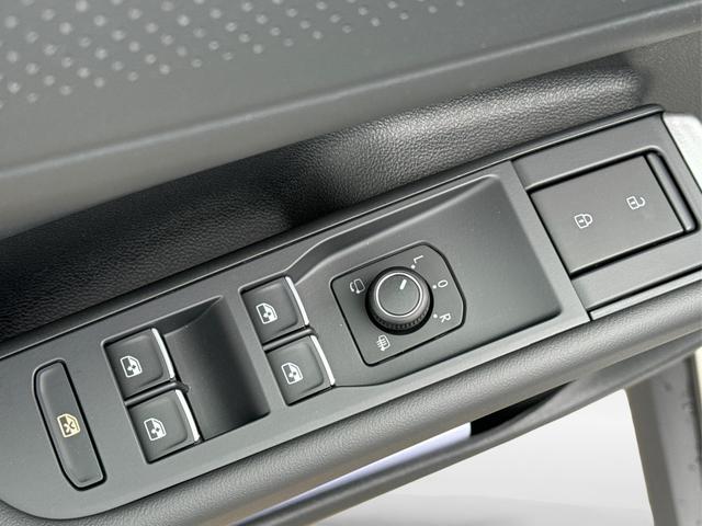  / / / / / , Beispielbilder, ggf. teilweise mit Sonderausstattung