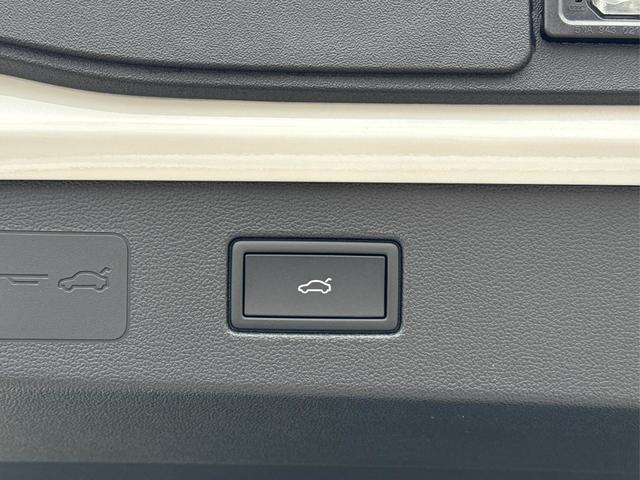  / / / / / , Beispielbilder, ggf. teilweise mit Sonderausstattung