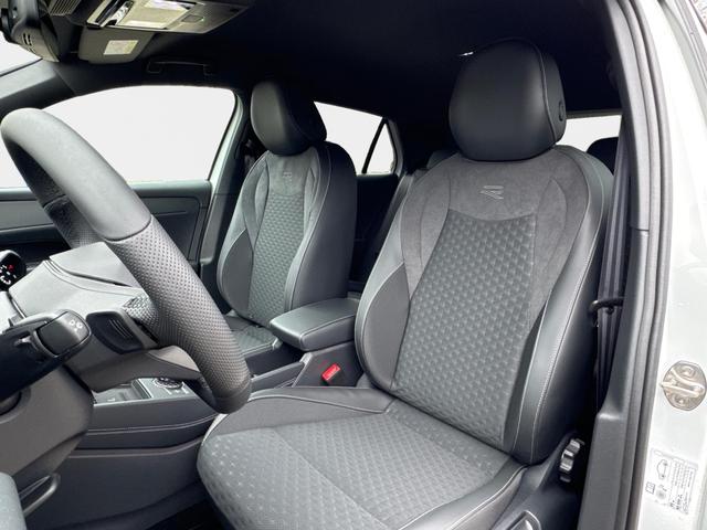  / / / / / , Beispielbilder, ggf. teilweise mit Sonderausstattung