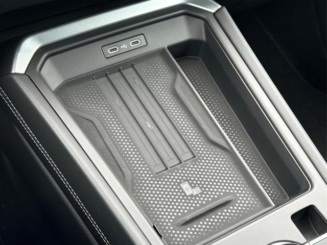  / / / / / , Beispielbilder, ggf. teilweise mit Sonderausstattung