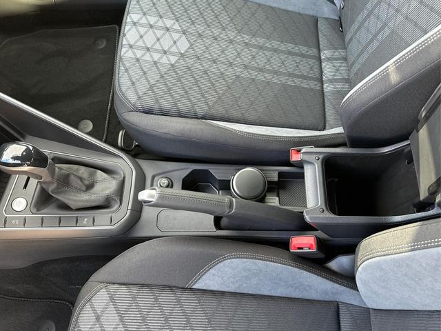  / / / / / , Beispielbilder, ggf. teilweise mit Sonderausstattung