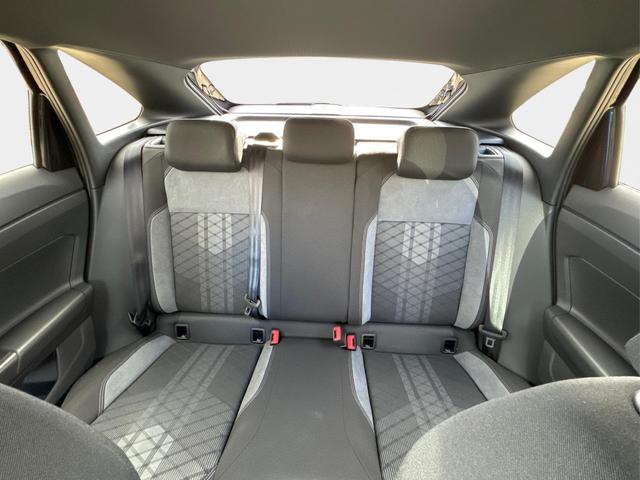  / / / / / , Beispielbilder, ggf. teilweise mit Sonderausstattung