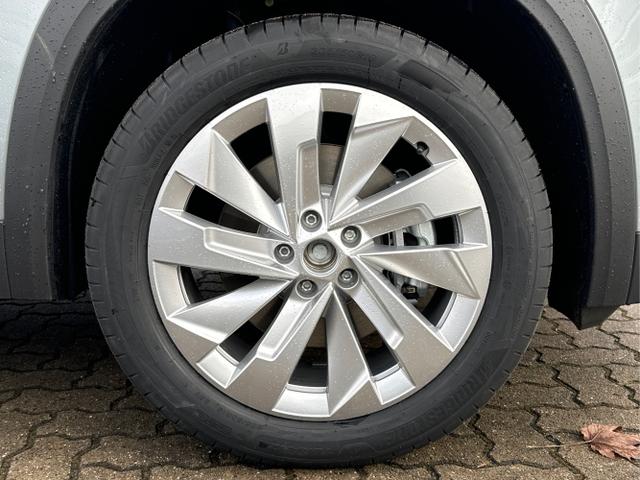  / / / / / , Beispielbilder, ggf. teilweise mit Sonderausstattung