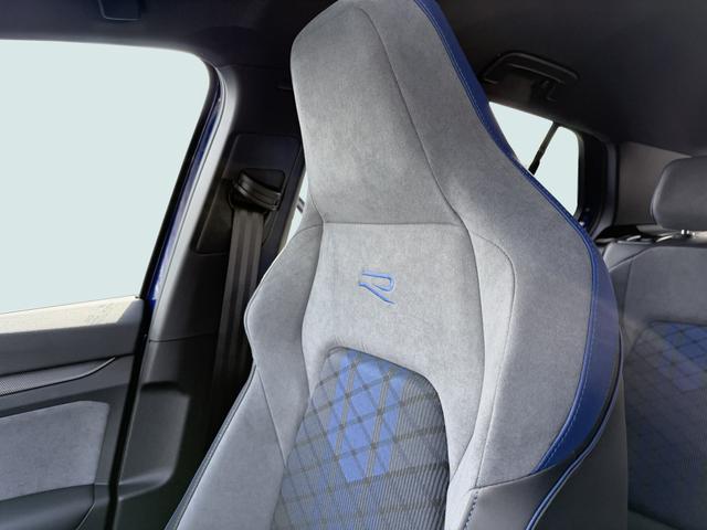 Beispielbilder, ggf. teilweise mit Sonderausstattung