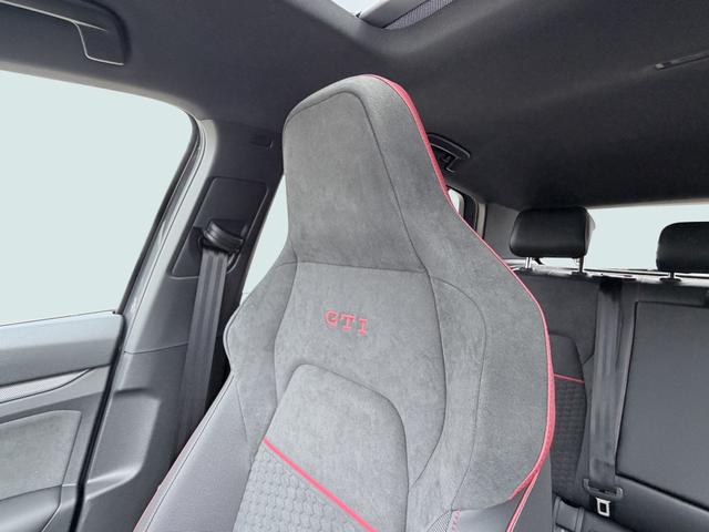 Beispielbilder, ggf. teilweise mit Sonderausstattung