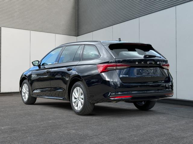  / / / / / , Beispielbilder, ggf. teilweise mit Sonderausstattung