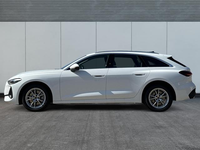 Audi A5 Avant - Basis *SOFORT* NAVI+PDC+SHZ+EL.HECKKL.+17 LM