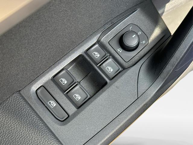 Seat / Arona / Blau / / / LED+ACC+PDC+KAMERA+FULL LINK