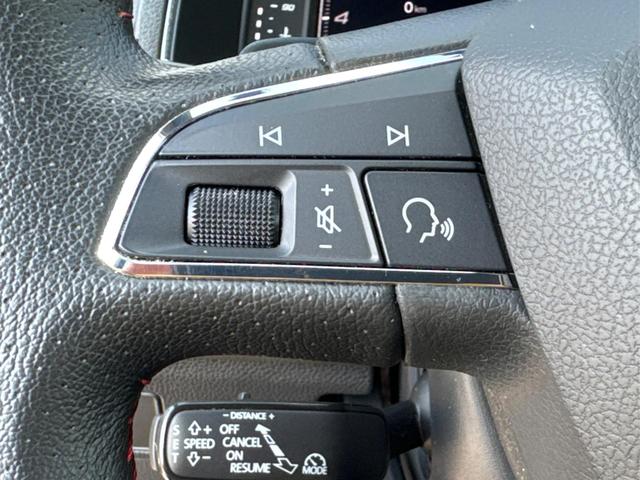 Seat / Arona / Blau / / / LED+ACC+PDC+KAMERA+FULL LINK