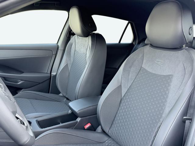 Beispielbilder, ggf. teilweise mit Sonderausstattung