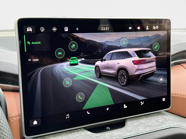 Skoda / Kodiaq / Wei&szlig; / / / LEDER+AHK+PANO+MATRIX+360 KAM+eHK+20 LM, Beispielbilder, ggf. teilweise mit Sonderausstattung