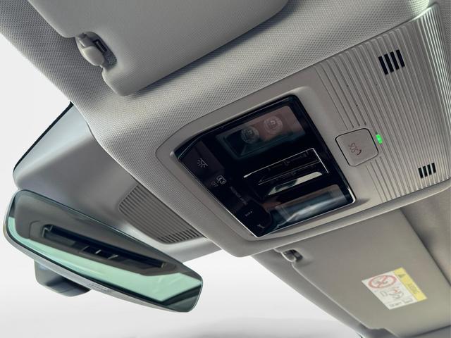 Skoda / Kodiaq / Wei&szlig; / / / LEDER+AHK+PANO+MATRIX+360 KAM+eHK+20 LM, Beispielbilder, ggf. teilweise mit Sonderausstattung