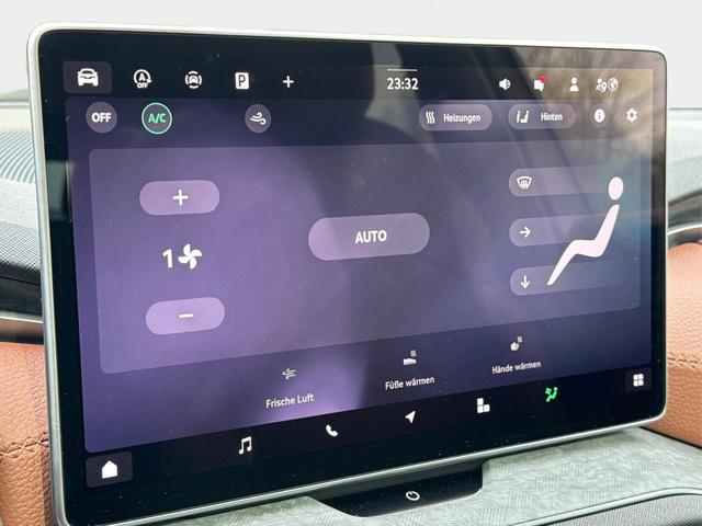 Skoda / Kodiaq / Wei&szlig; / / / LEDER+AHK+PANO+MATRIX+360 KAM+eHK+20 LM, Beispielbilder, ggf. teilweise mit Sonderausstattung