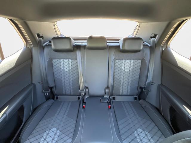 Volkswagen / T-Cross / / / / NAVI+SHZ+MATRIX+ACC+KAMERA+18'' ALU