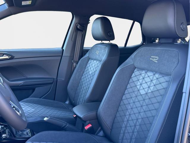 Volkswagen / T-Cross / / / / NAVI+SHZ+MATRIX+ACC+KAMERA+18'' ALU