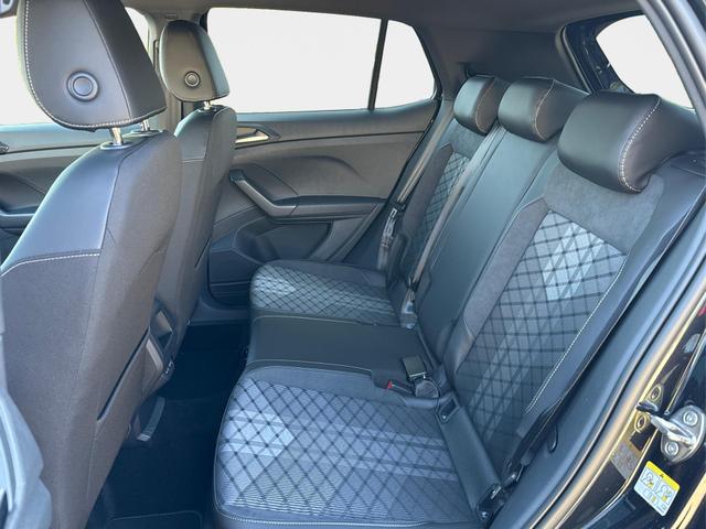 Volkswagen / T-Cross / / / / NAVI+SHZ+MATRIX+ACC+KAMERA+18'' ALU